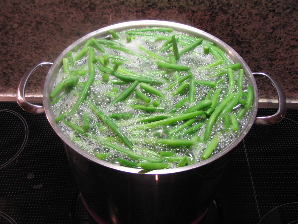 Blanched Garlic Green Beans di Jenn Carter - Recipefy