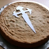 Http-upload-wikimedia-org-wikipedia-commons-5-5d-plantilla_de_cruz_en_una_tarta_de_santiago-jpg