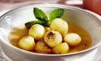 BOLITAS DE MANZANA CON LICOR DE MELOCOTON of monica - Recipefy