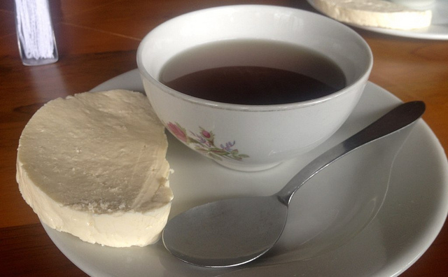 Rollos de Queso Panela of Grace Sanchez - Recipefy