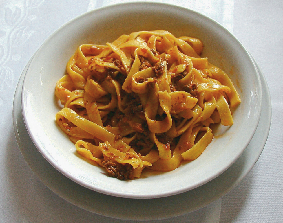 Fideos con salsa bolognesa de Sol Sagarduy - Recipefy