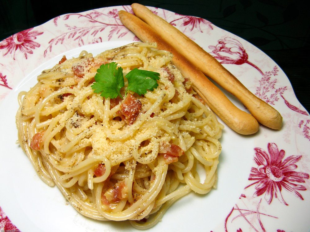 Spaghetti carbonara of Mónica Sánchez - Recipefy