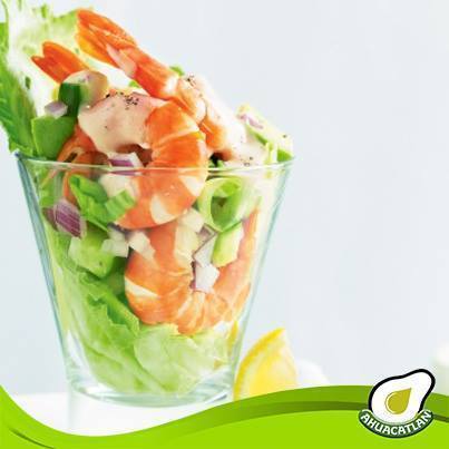 COCTEL DE CAMARON CON ACEITE AHUACATLAN of casama - Recipefy