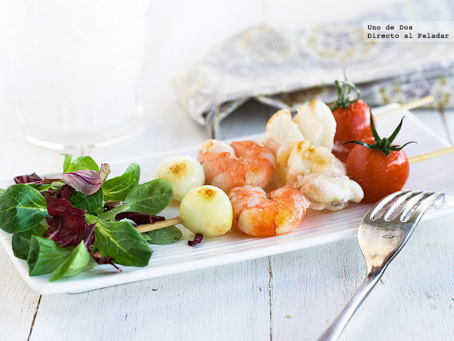 Brocheta de rape y tomatitos di Angel Romero - Recipefy