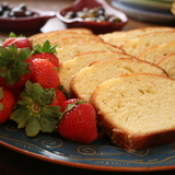 Http-upload-wikimedia-org-wikipedia-commons-5-5f-strawberries_and_pound_cake-_september_2007-jpg