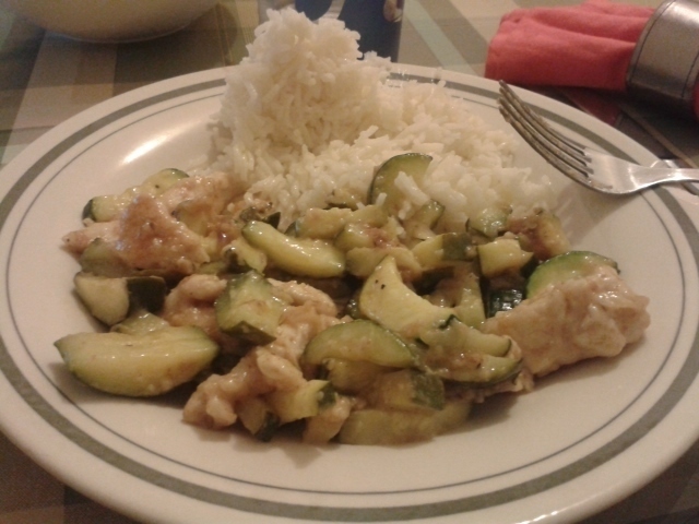 Straccetti di pollo e zucchine de ArtificialGem - Recipefy