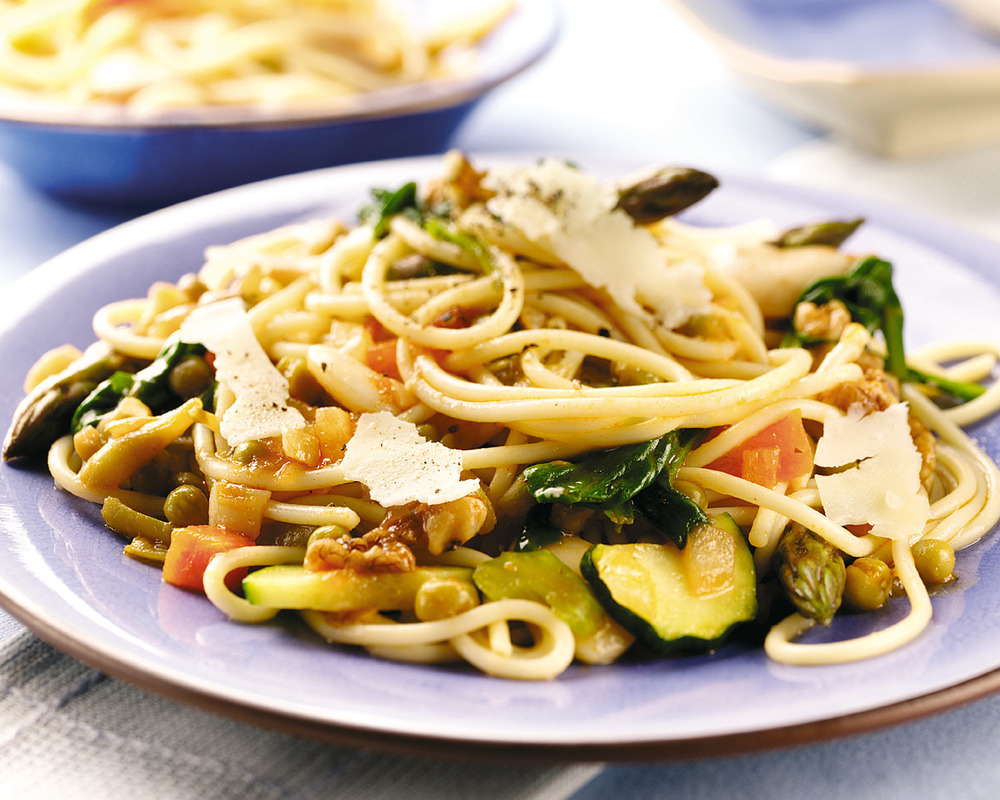 Canned Food UK's Spaghetti with Italian Sauce of Emma Hall - Recipefy