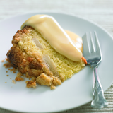 Cinnamon%20apple%20and%20pear%20crumble%20cake%20with%20custard