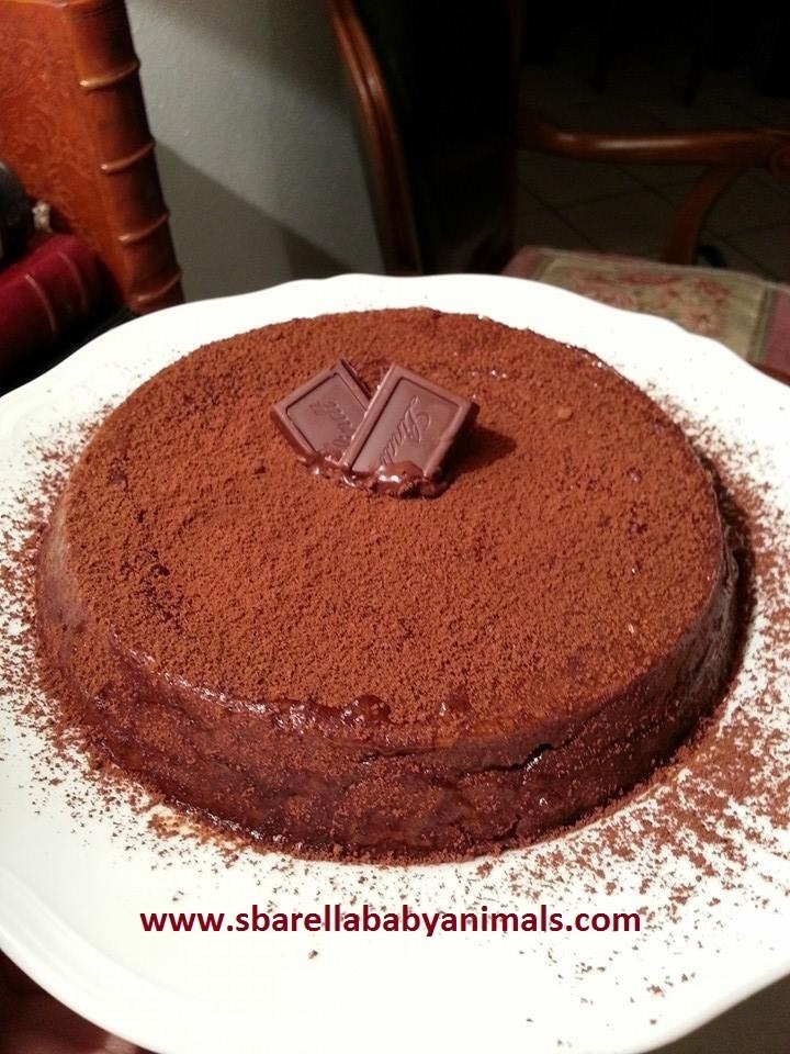 Torta al cioccolato gianduia con nocciole intere of Valentina - Recipefy