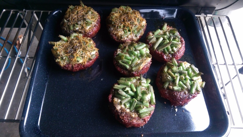 Beer Can Burgers de Mike Morris - Recipefy