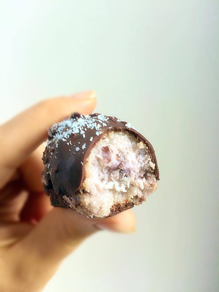 Bounty con ciliegie of Valentina - Recipefy