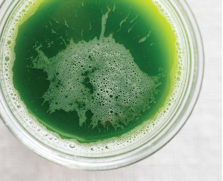 greens 13 (cucumber celery pear honeydew kale lemon) of Angela O - Recipefy