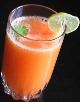 roots 12 (celery carrot garlic apple lemon ginger) di Angela O - Recipefy