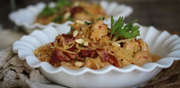 Creamy Sun-Dried Tomato Chicken Pasta de Amy Jessup - Recipefy