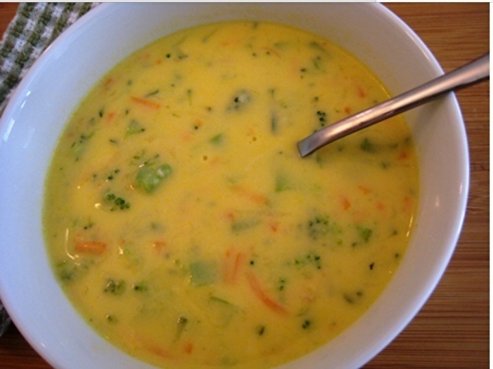 Dreamy Cheesy Soup of Michele Poole - Recipefy