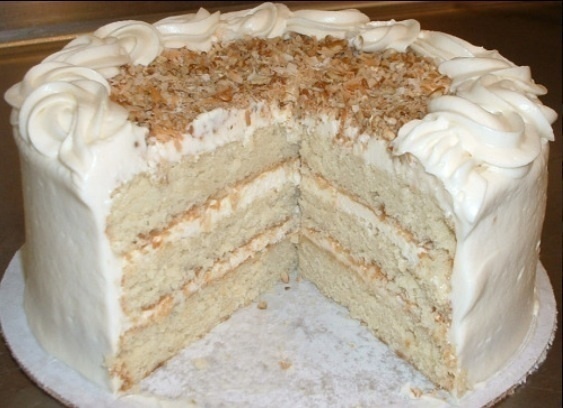 Italian Cream Cake di Karyn Johnson - Recipefy