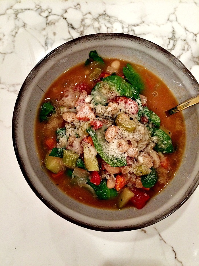 Healthy Tuscan Vegetable Soup de Courtney Glantz - Recipefy