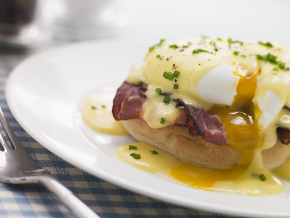 Eggs Benedict Casserole de Courtney Glantz - Recipefy