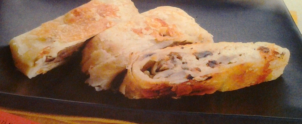 STRUDEL DI FUNGHI CHAMPIGNON E ROBIOLA of Marina Marini - Recipefy