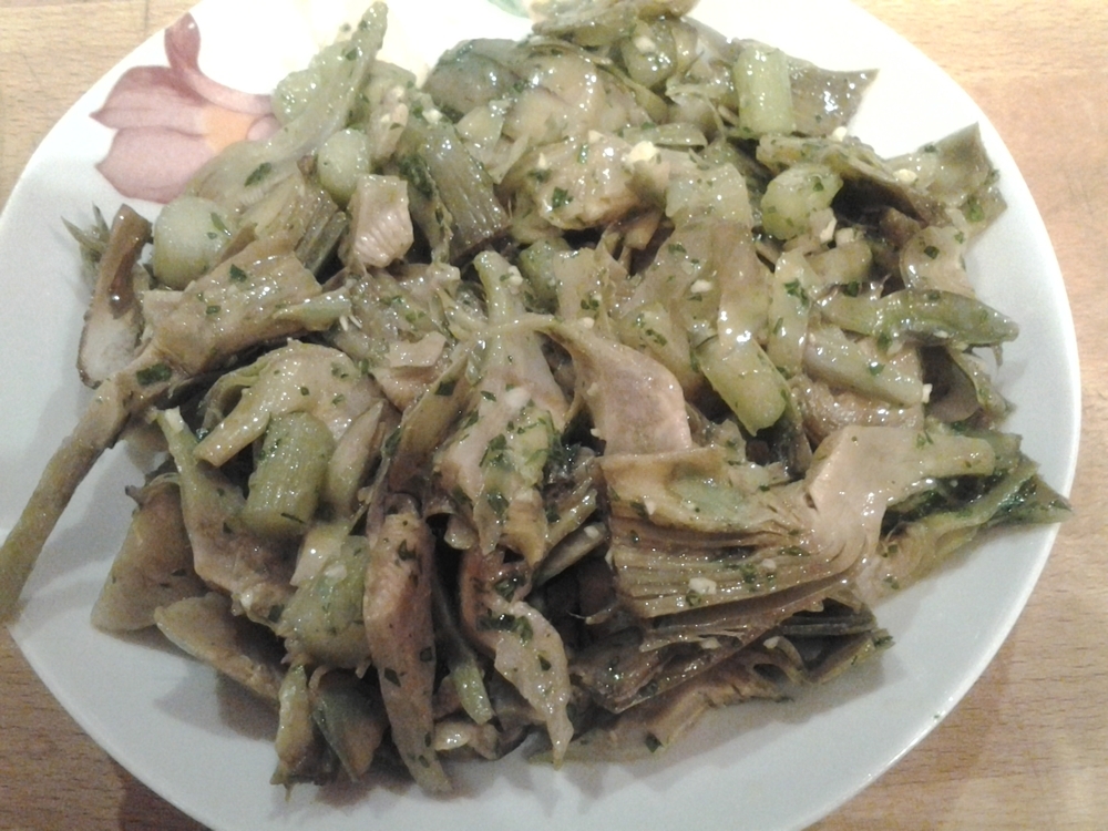 CARCIOFI AGLIO E PREZZEMOLO de Marina Marini - Recipefy