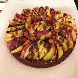 Caramel Apple Spice Cake di Snels and the City - Recipefy