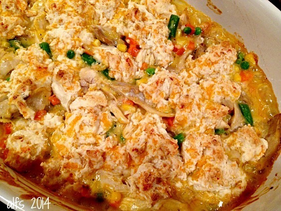 Cheesy Chicken Pot Pie di Courtney Glantz - Recipefy