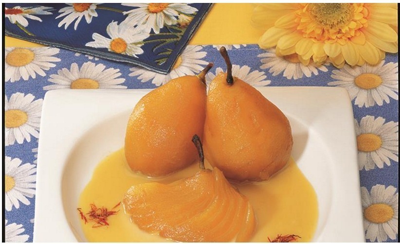 إجاص مع صلصة الزعفران di Layla Mohammad - Recipefy