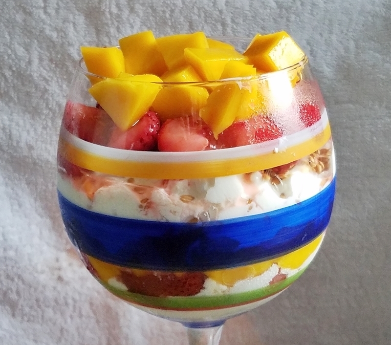 Cottage Cheese Mango Strawberry Salad with Flaxseed di cleanfreshcuisine - Recipefy