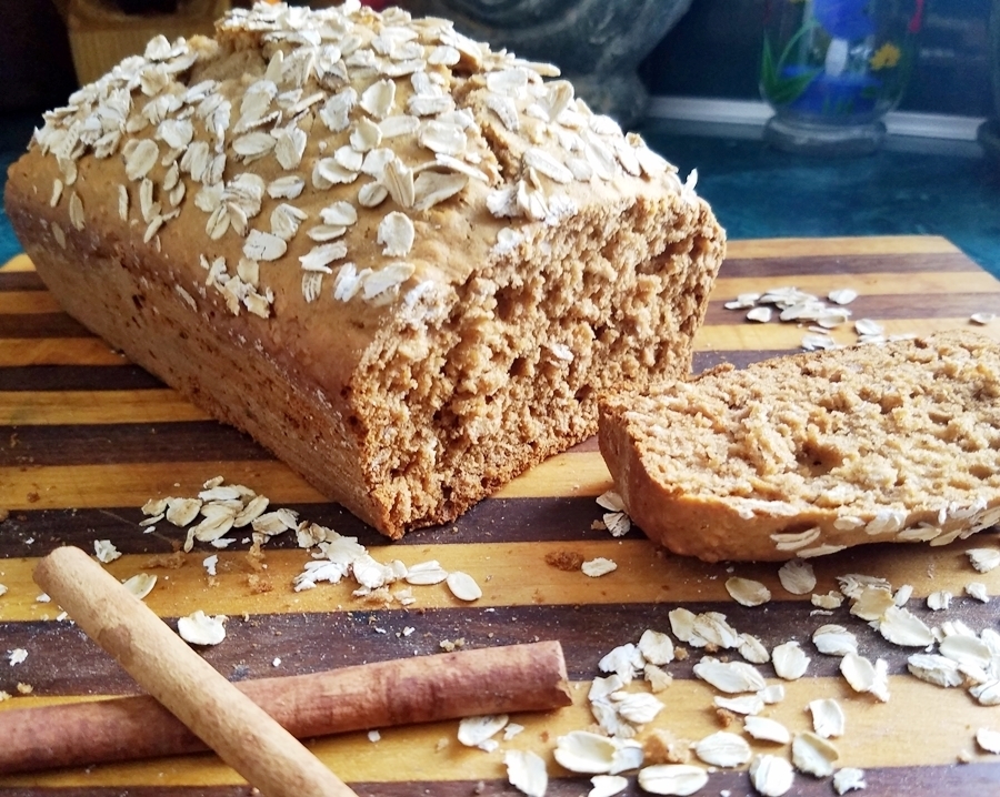 Oatmeal Honey Cinnamon Quick Bread di cleanfreshcuisine - Recipefy