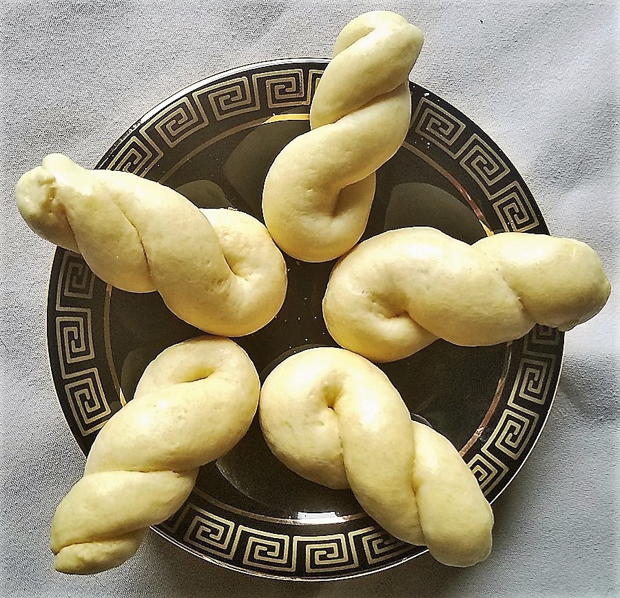 Koulourakia, Greek Easter Cookies di cleanfreshcuisine - Recipefy