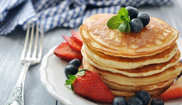 Light Pancakes de Helena Mitchell - Recipefy