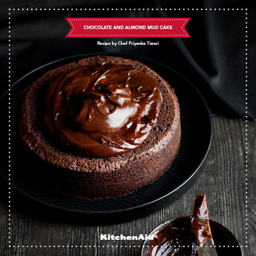 CHOCOLATE AND ALMOND MUD CAKE of Kanika Katyal - Recipefy