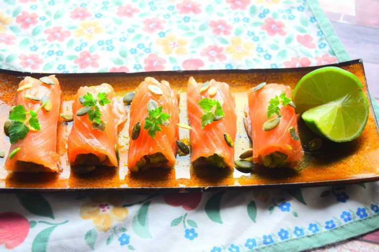 Smoked Salmon Rolls di MyNutriCounter - Recipefy