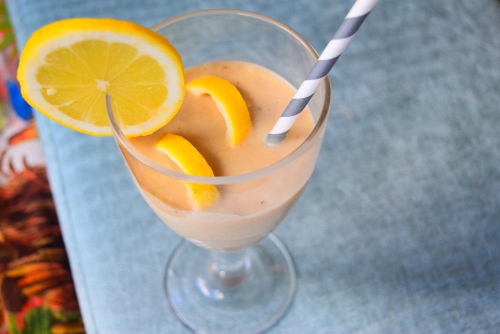 Banana & Coconut Smoothie of MyNutriCounter - Recipefy