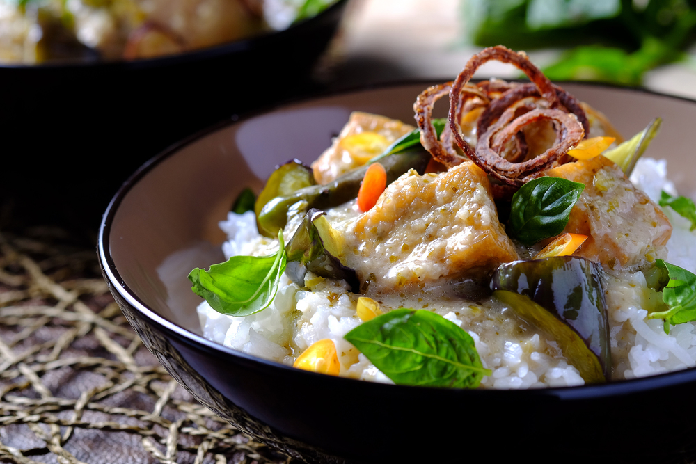 Tofu and Eggplant Green Curry di MyNutriCounter - Recipefy