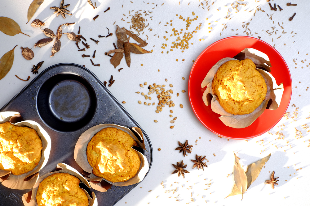 Curry-Spiced Carrot and Date Muffins di MyNutriCounter - Recipefy