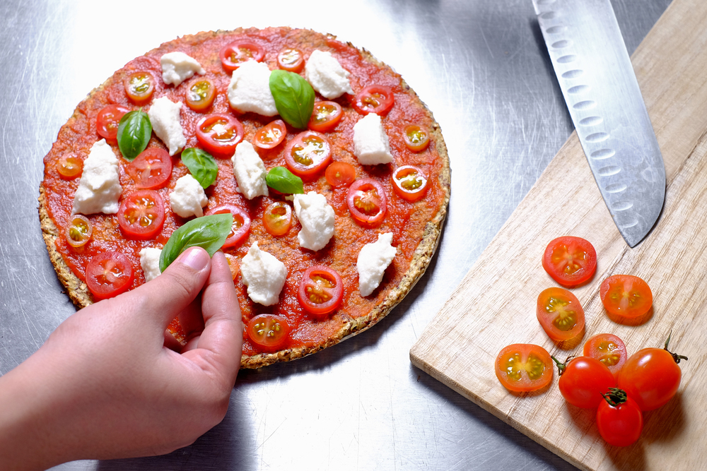 Homemade Pizza Crust di MyNutriCounter - Recipefy