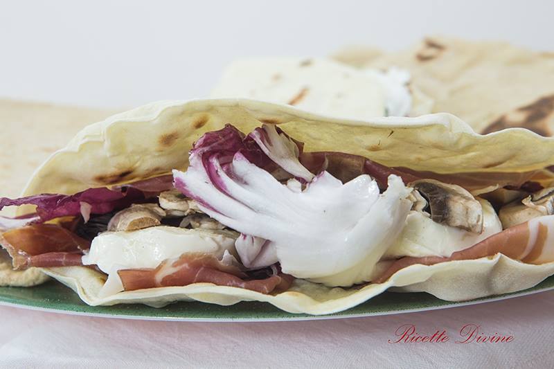 Piadine fatte in casa senza strutto e senza lievito di Valentina - Recipefy
