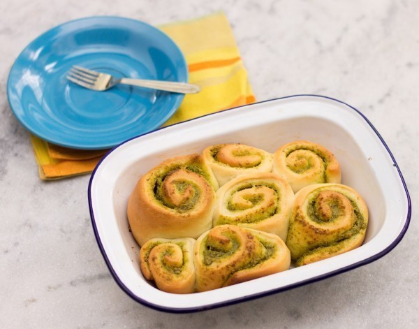 PESTO ROLLS de Kanika Katyal - Recipefy
