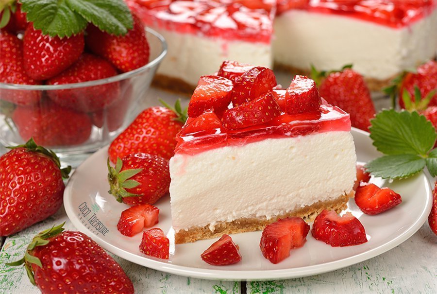 Strawberry Icebox Pie with a Twist of Coco Treasure Organics - Recipefy