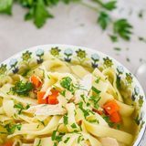 Crockpot-chicken-noodle-soup-6-640x500
