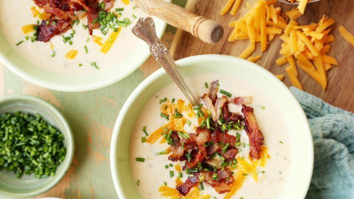 Slow Cooker: Potate Soup de Ashley - Recipefy