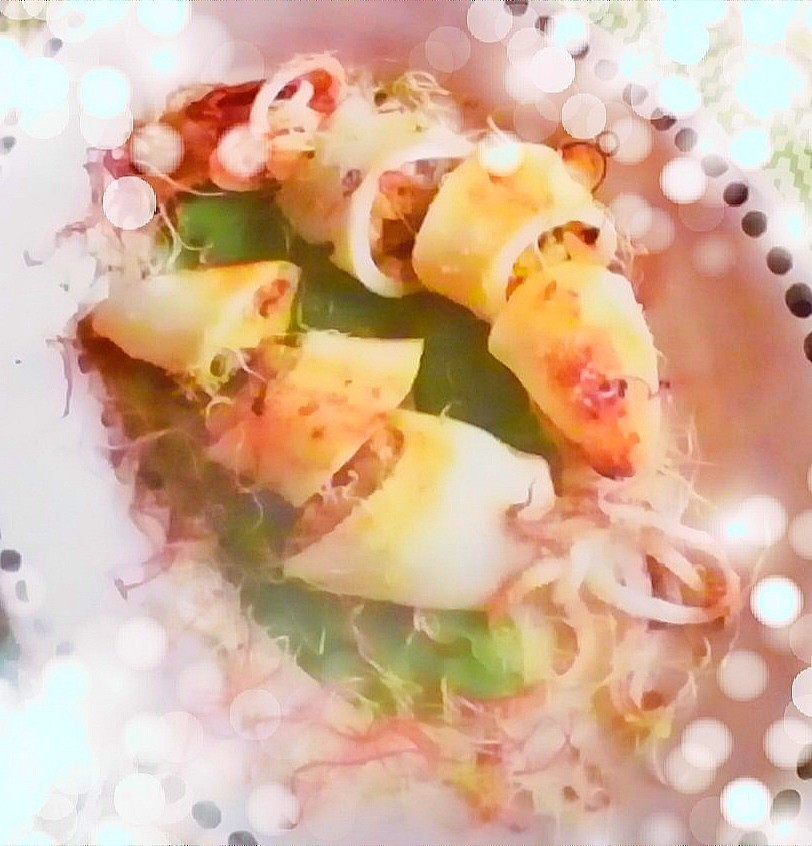CALAMARI RIPIENI SU VELLUTATA DI BIETA of Marina Marini - Recipefy