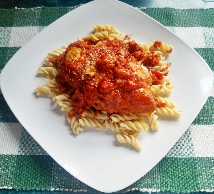 Easy Oven Baked Chicken Parmesan di cleanfreshcuisine - Recipefy