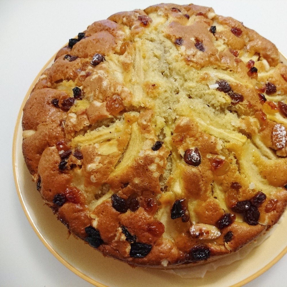 Torta di mele, cannella e frutta secca di la.dani.a.cookingwithlove❤️ - Recipefy