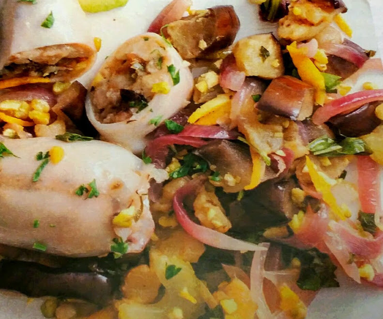 CALAMARI FARCITI CON CAPONATINA DI MELANZANE de Marina Marini - Recipefy