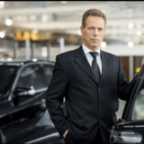 Boston-limo-driver-at-boston-airport11