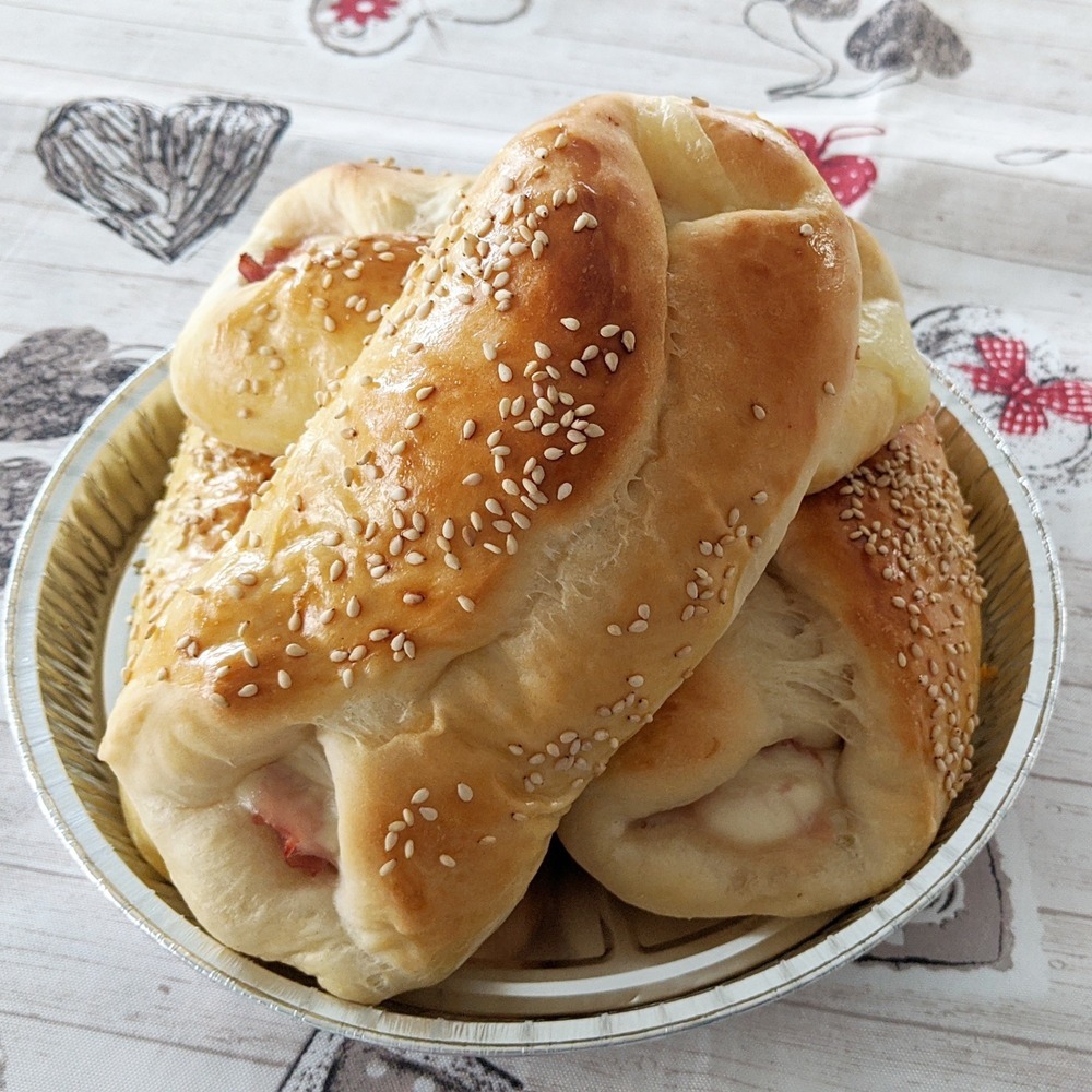 Calzoni ripieni of la.dani.a.cookingwithlove❤️ - Recipefy
