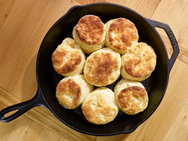 Grapevine, Kentucky Buttermilk Biscuits di Schalene Dagutis - Recipefy