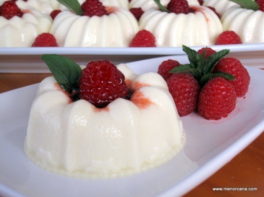 Bavaroise de chocolate blanco di Grupo 3 pastelería 2DC - Recipefy